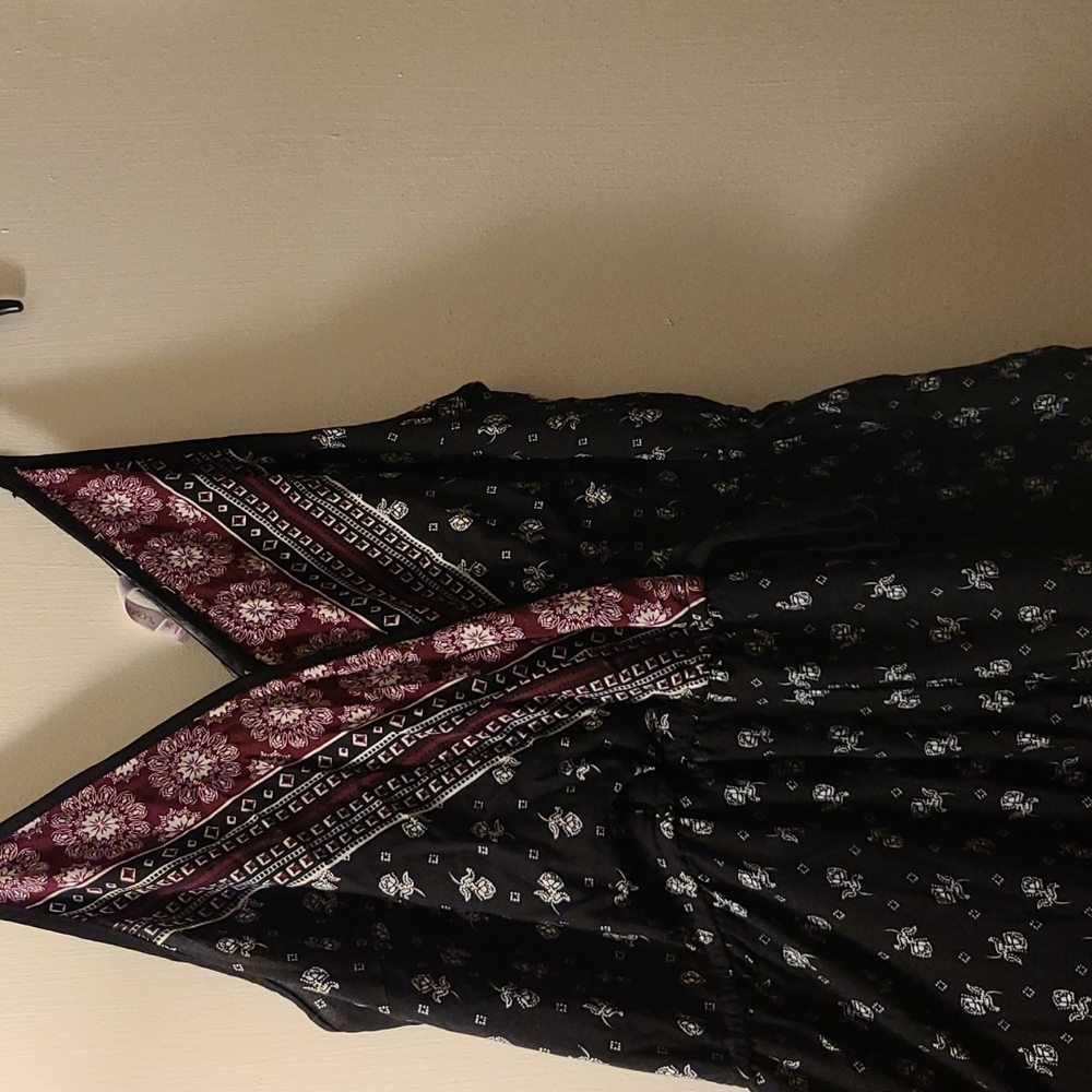 Jumpsuit - Picture 2 of 4